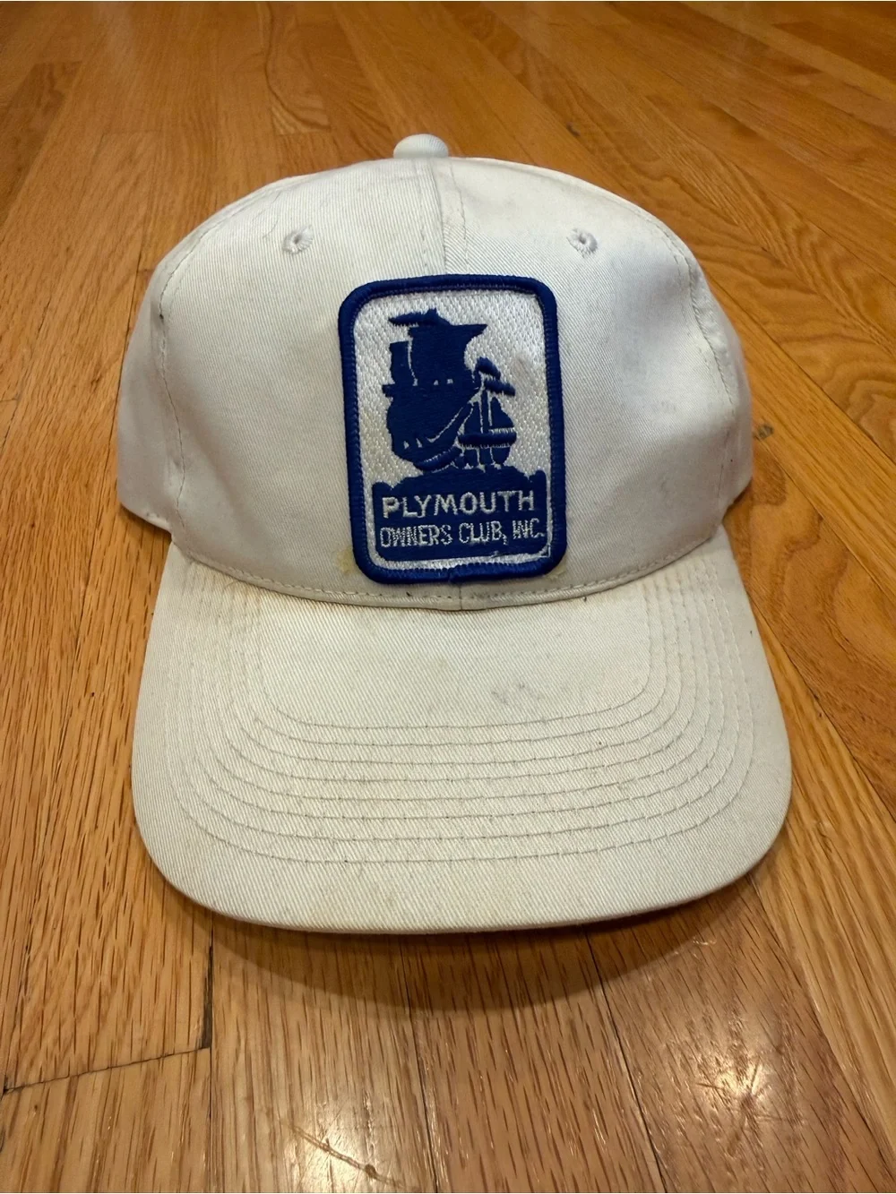 Plymouth Owners Club White Hat with Blue Patch